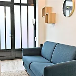 Duplex Et Comfortable Dans Le 9ème