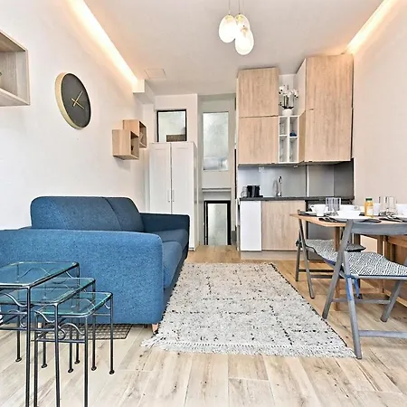 Duplex Et Comfortable Dans Le 9ème