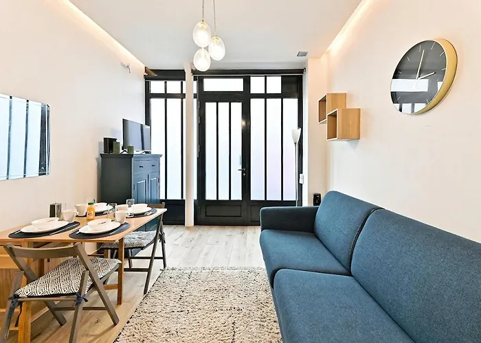 Duplex Agreable Et Comfortable Dans Le 9eme * Paris