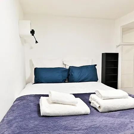 Duplex Agreable Et Comfortable Dans Le 9eme 公寓